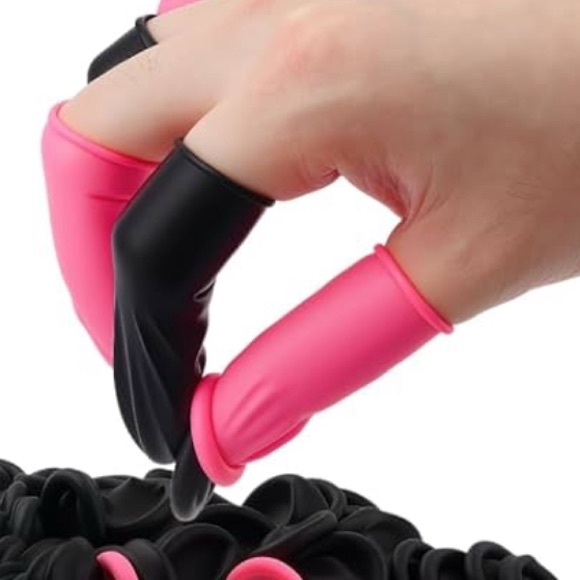 Disposable Silicone Finger Cots and Protectors- FINGER CONDOMS - Picture 2 of 4